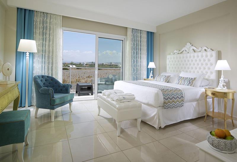 Rooms Suites Georgioupolis Hotels Georgiopoulis Deluxe