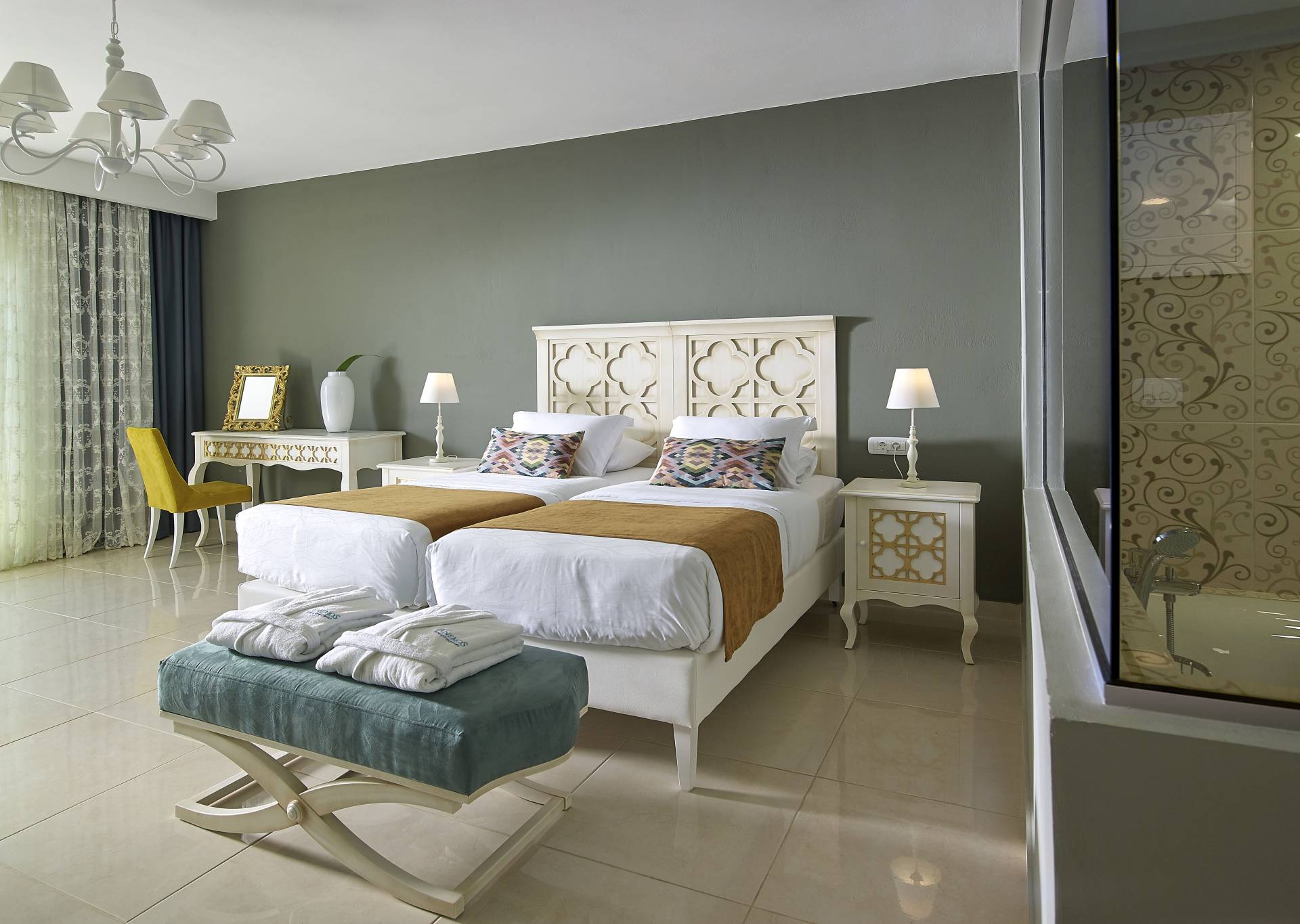 Anemos Luxury Grant Resort