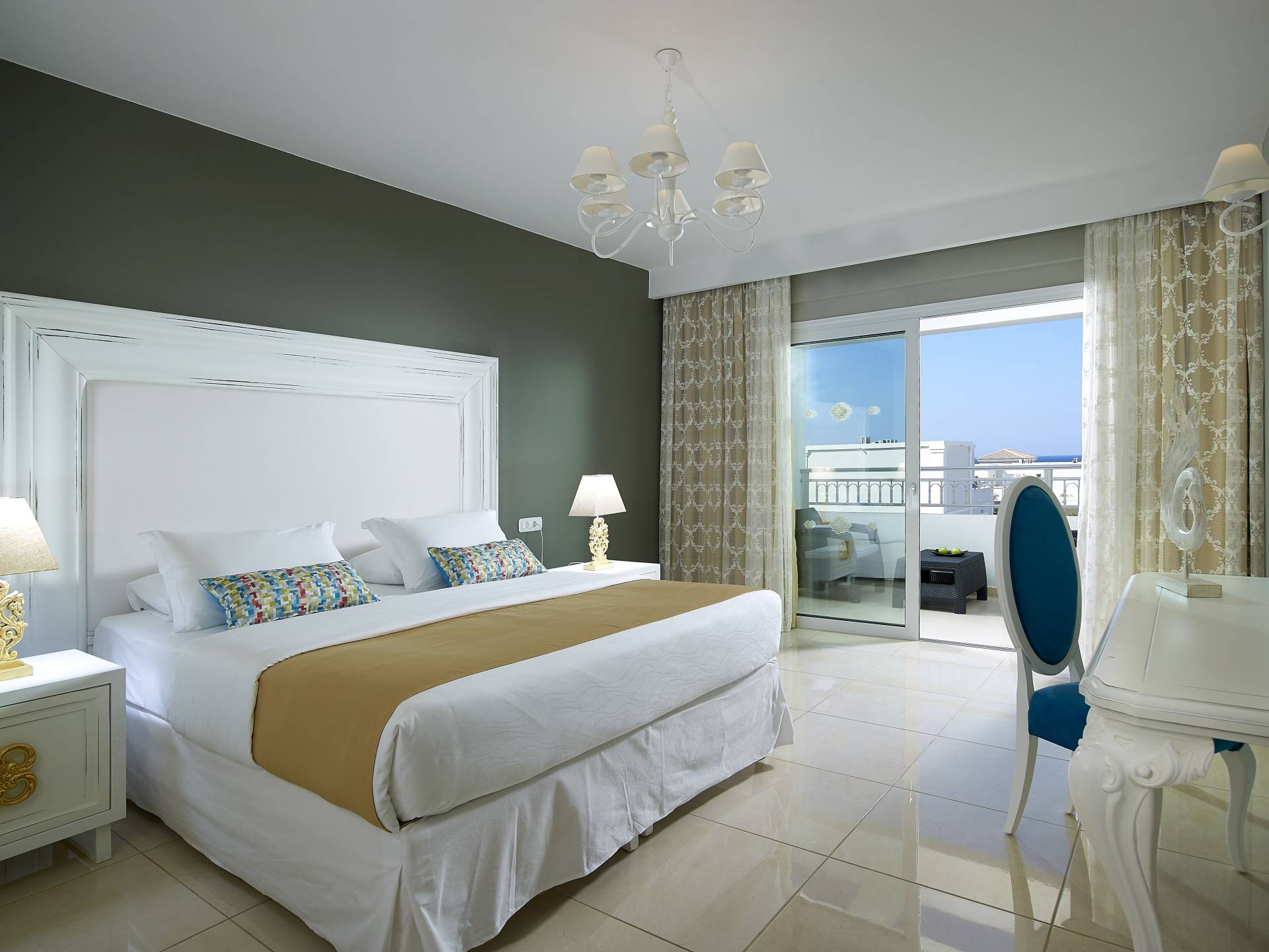 Anemos Luxury Grant Resort