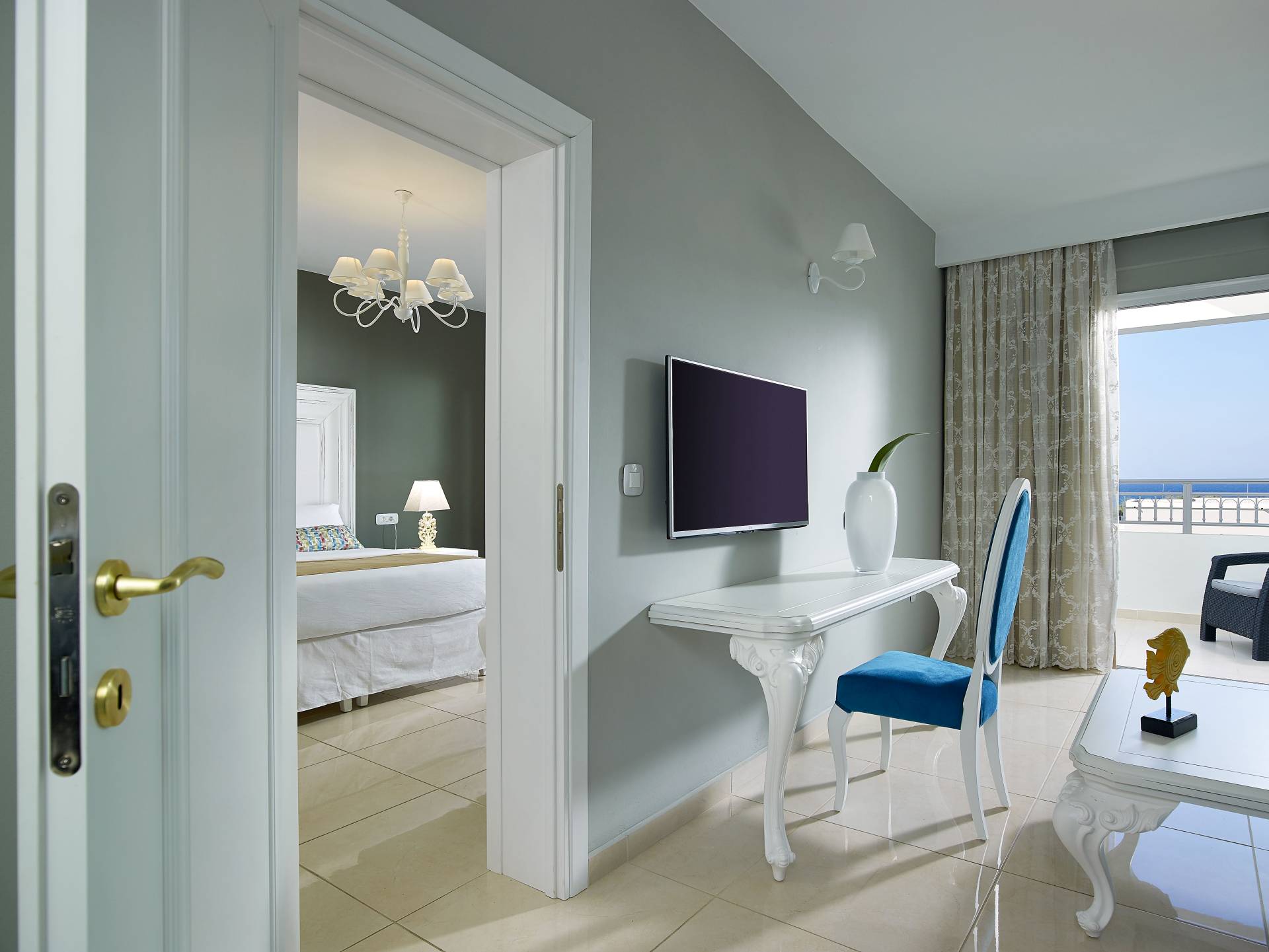 Anemos Luxury Grant Resort