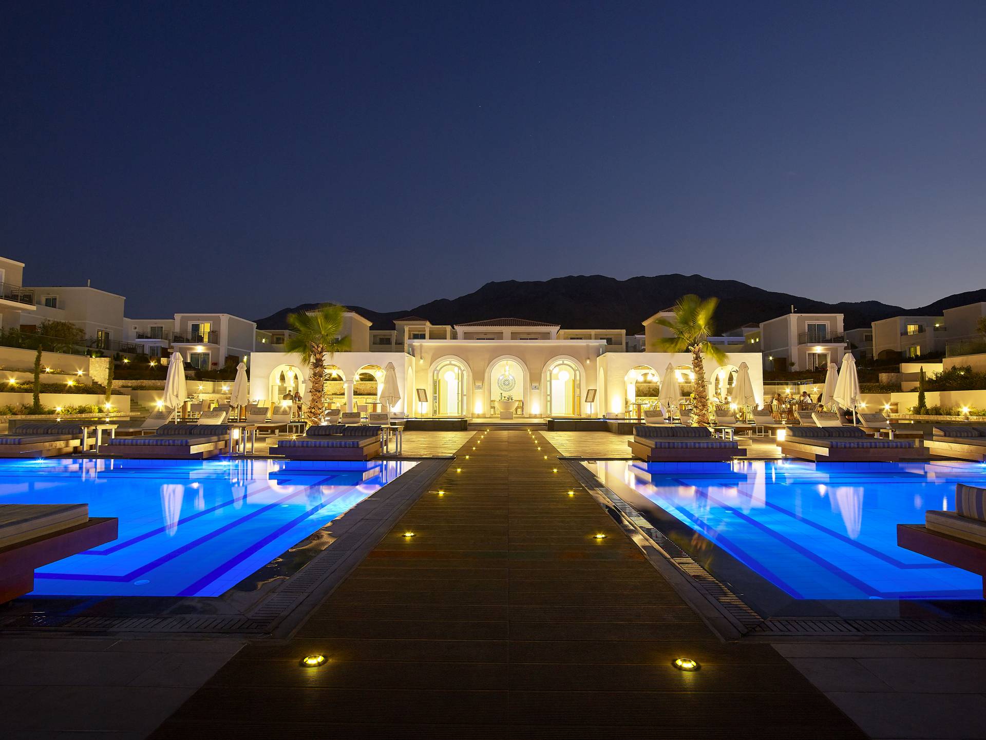 Anemos Luxury Grant Resort