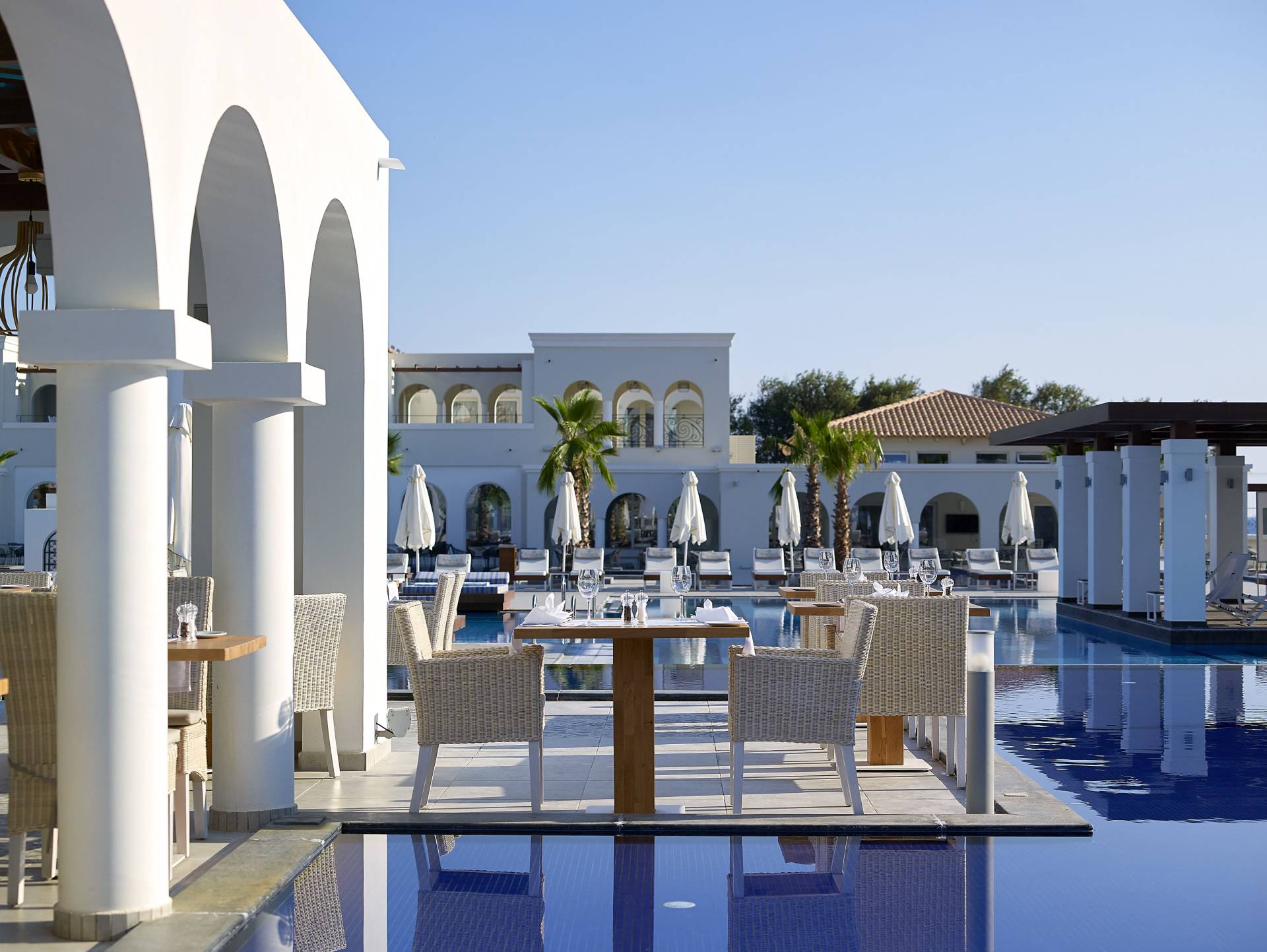 Anemos Luxury Grant Resort