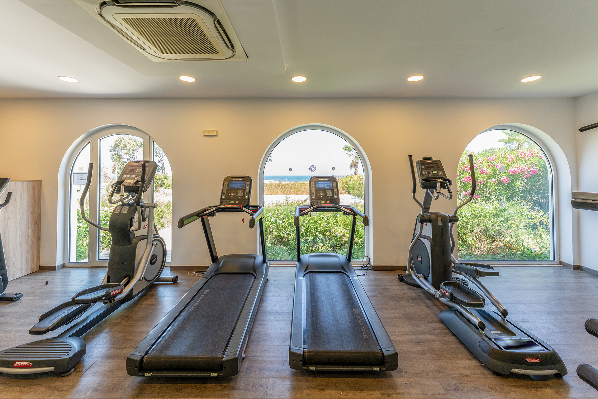 Anemos Luxury Grant Resort